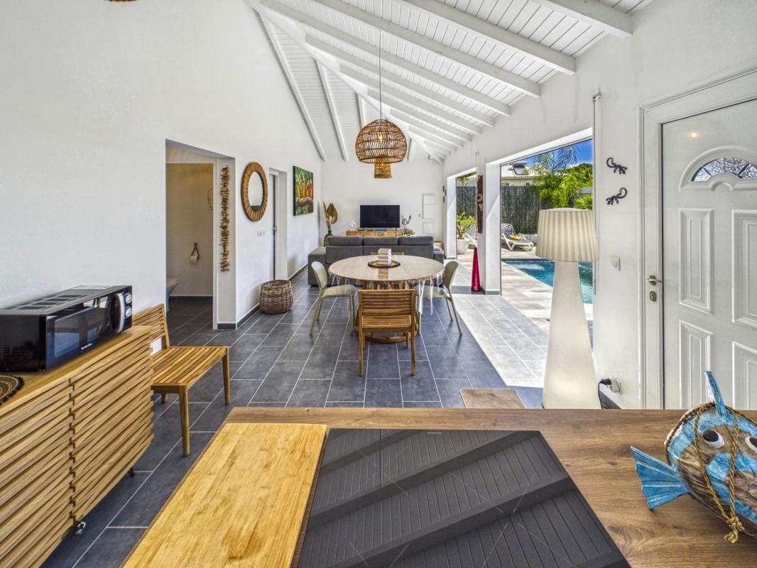 19.Guadeloupe Saint-François- location villa 4 peorsnnes-piscine